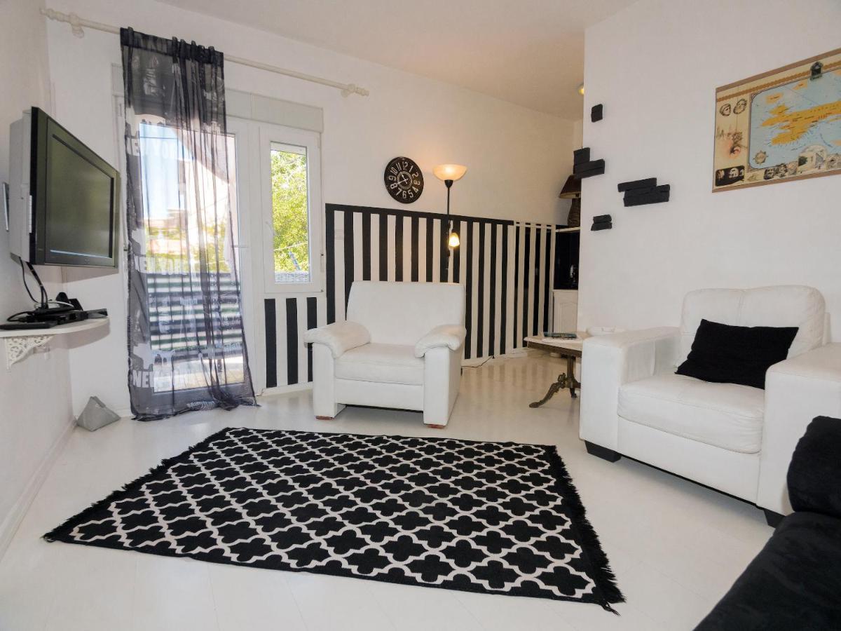 Apartment Eneja Rab Town Dış mekan fotoğraf